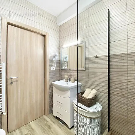 Mamaia Nordcom Kazeboo 12 * Năvodari